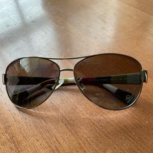 Coach Kristina HC 7003, aviator style sunglasses!